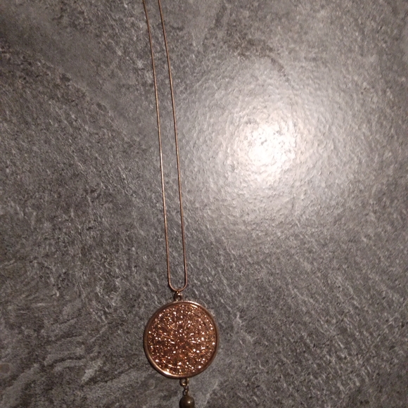 Neckless - Picture 3 of 5